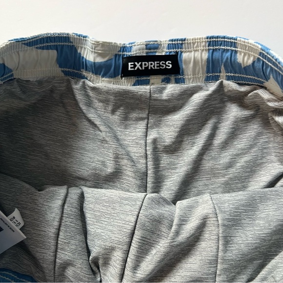 Express Mens Swim Trunks - Picture 3 of 4
